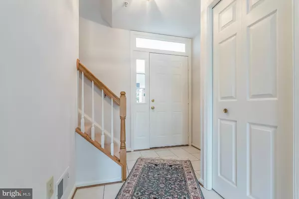 Ashburn, VA 20147,20468 COOL FERN SQ