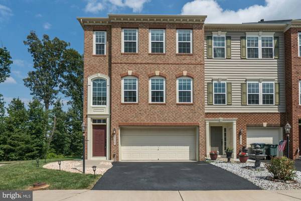 25227 BEACH PL, Chantilly, VA 20152