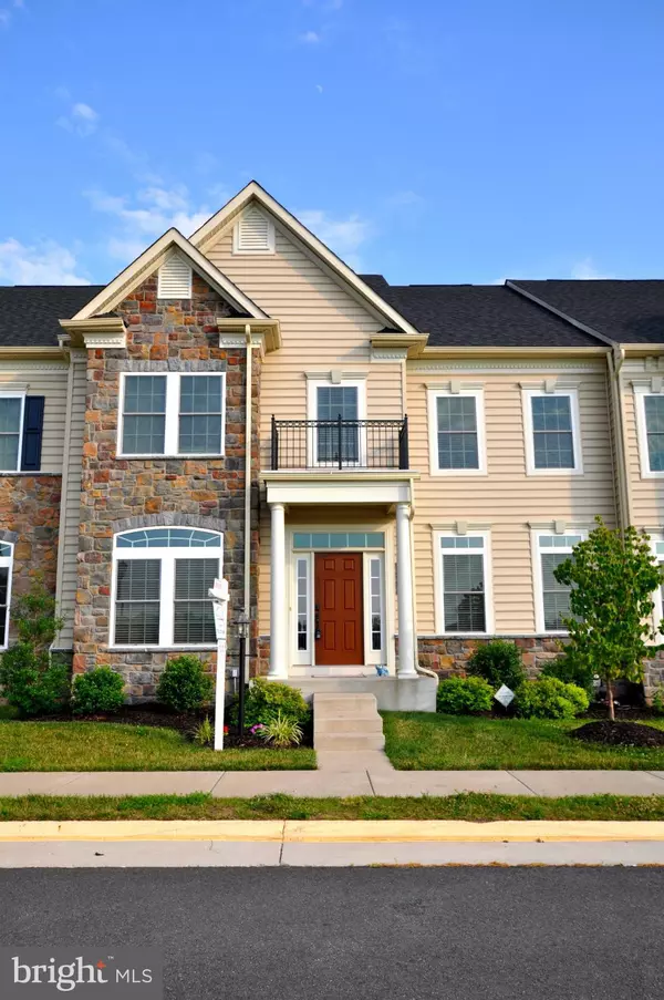 42591 VOORMEADE TER, Chantilly, VA 20152