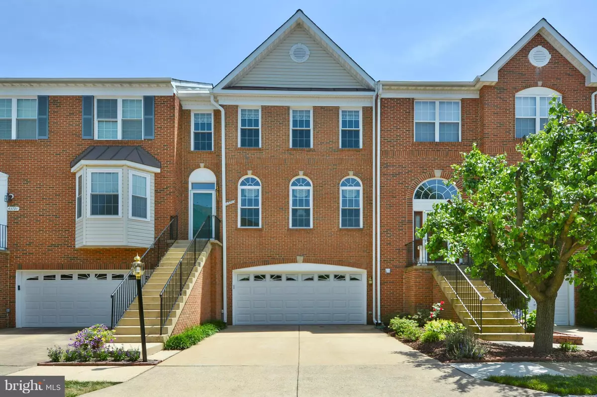 Ashburn, VA 20147,43789 STEINBECK SQ