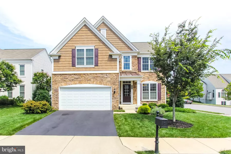 22302 LONSDALE DR, Ashburn, VA 20148