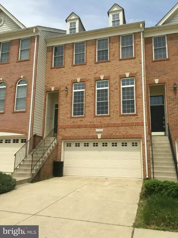 25320 NESTING SQ, Chantilly, VA 20152