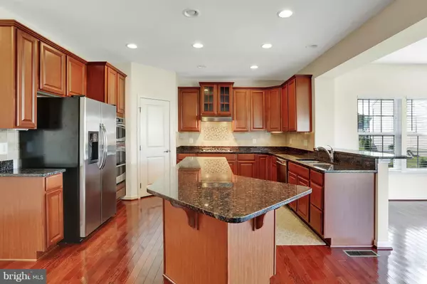 Chantilly, VA 20152,42418 MADTURKEY RUN PL