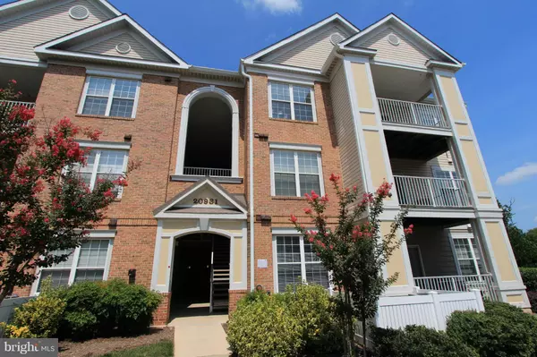 20931 CEDARPOST SQ #301, Ashburn, VA 20147