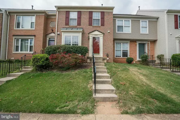 20861 SANDSTONE SQ, Sterling, VA 20165