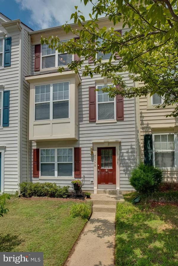 43770 SUNSET TER, Ashburn, VA 20147