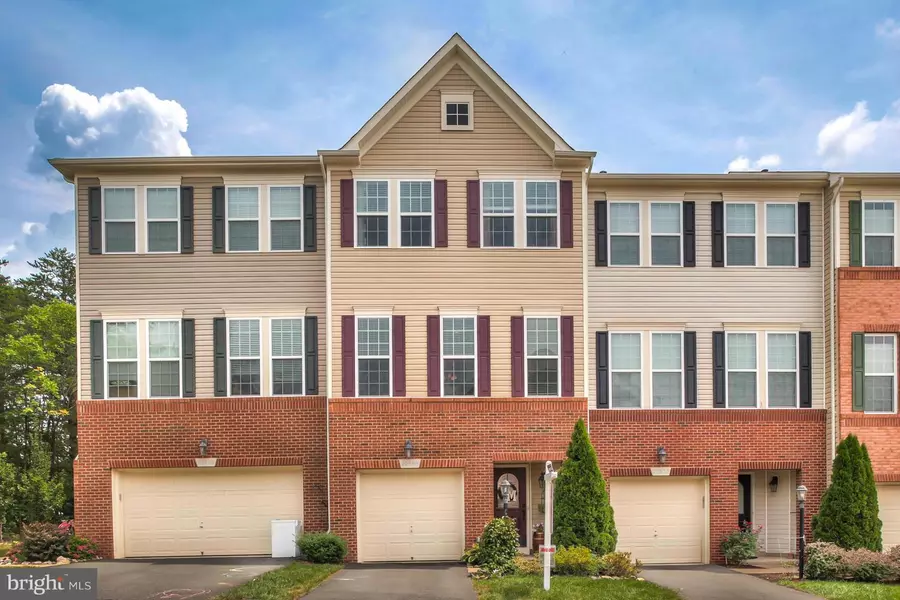 22568 PARKLAND FARMS TER, Ashburn, VA 20148