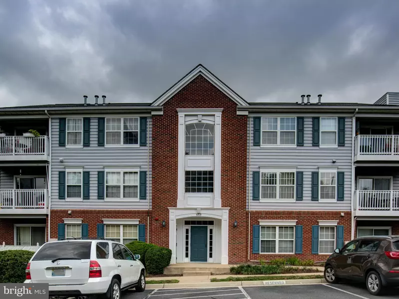 653 CONSTELLATION SQ SE #B, Leesburg, VA 20175