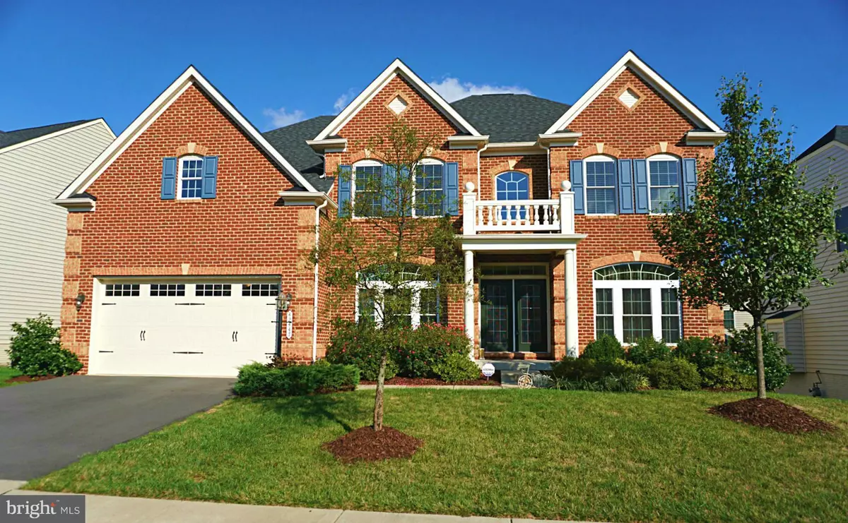 Chantilly, VA 20152,42447 PINE FOREST DR