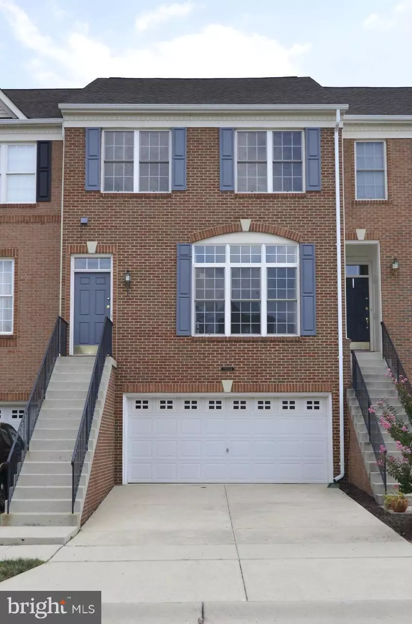 Chantilly, VA 20152,25334 MCINTYRE SQ