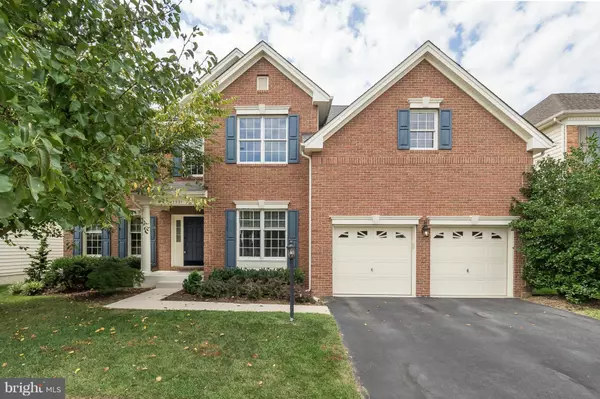 42521 MANDOLIN ST, Chantilly, VA 20152