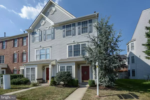 43521 KIPLINGTON SQ, Chantilly, VA 20152