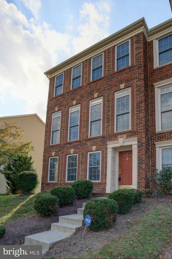 25824 TURLOUGH TER, Chantilly, VA 20152