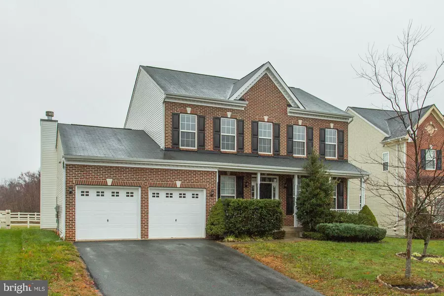 17146 GREENWOOD DR, Round Hill, VA 20141