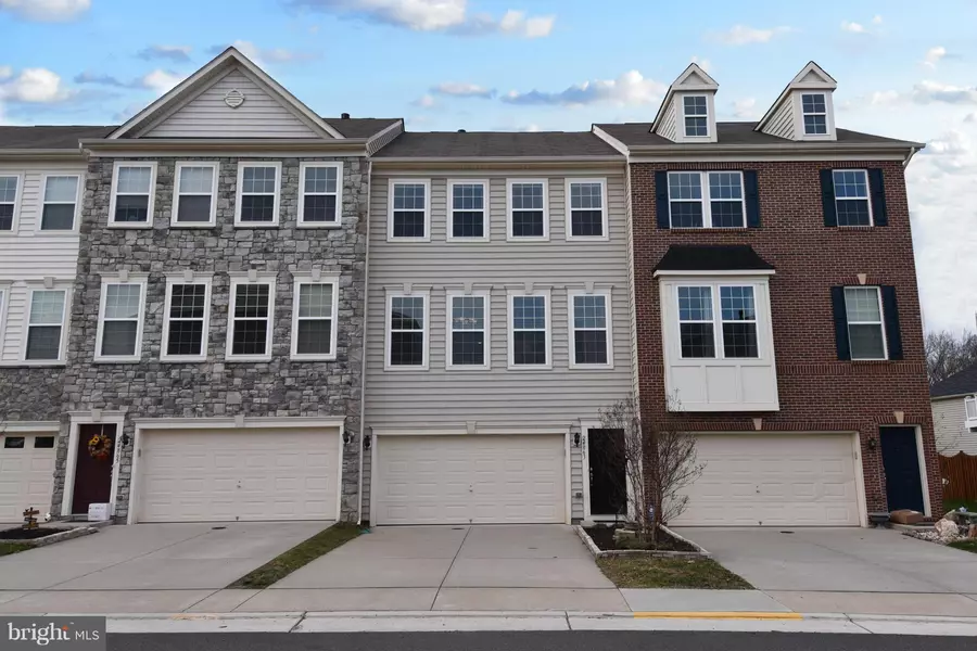 24863 MASON DALE TER, Chantilly, VA 20152