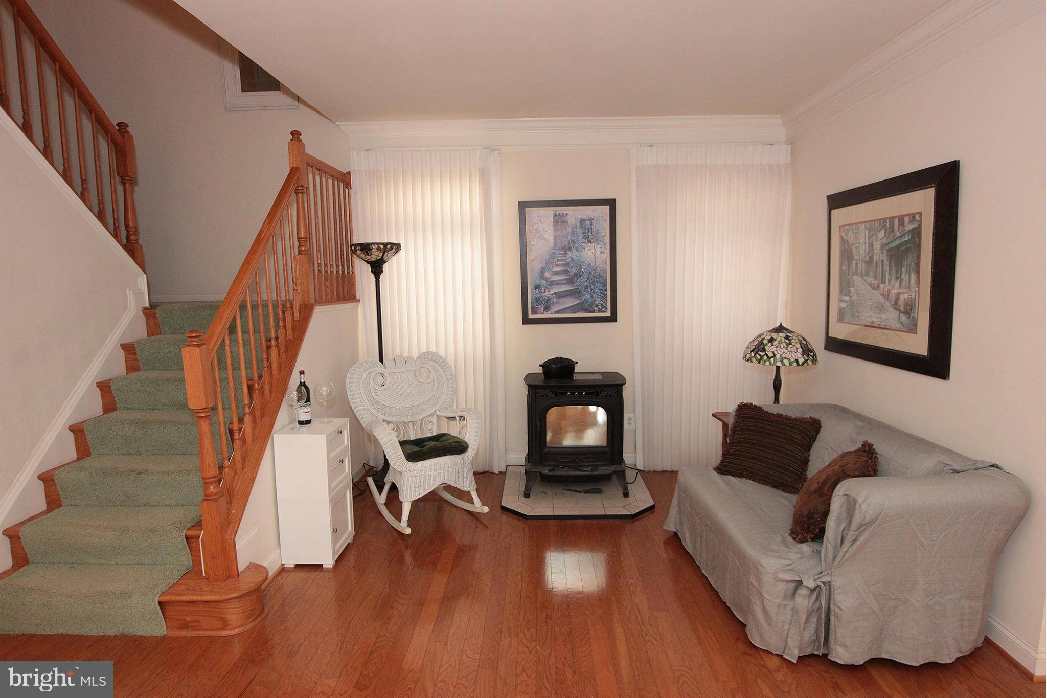 Ashburn, VA 20147,20968 WINOLA TER