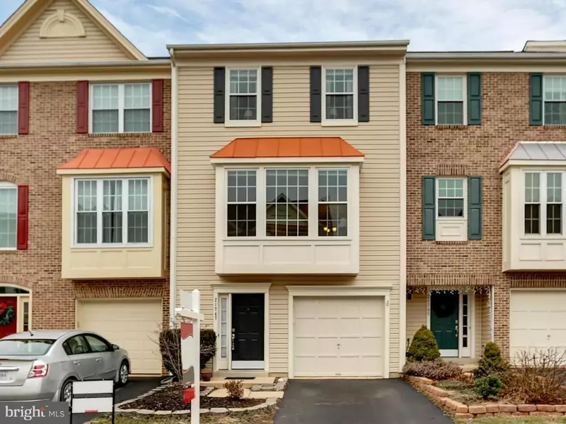 21747 KINGS CROSSING TER, Ashburn, VA 20147