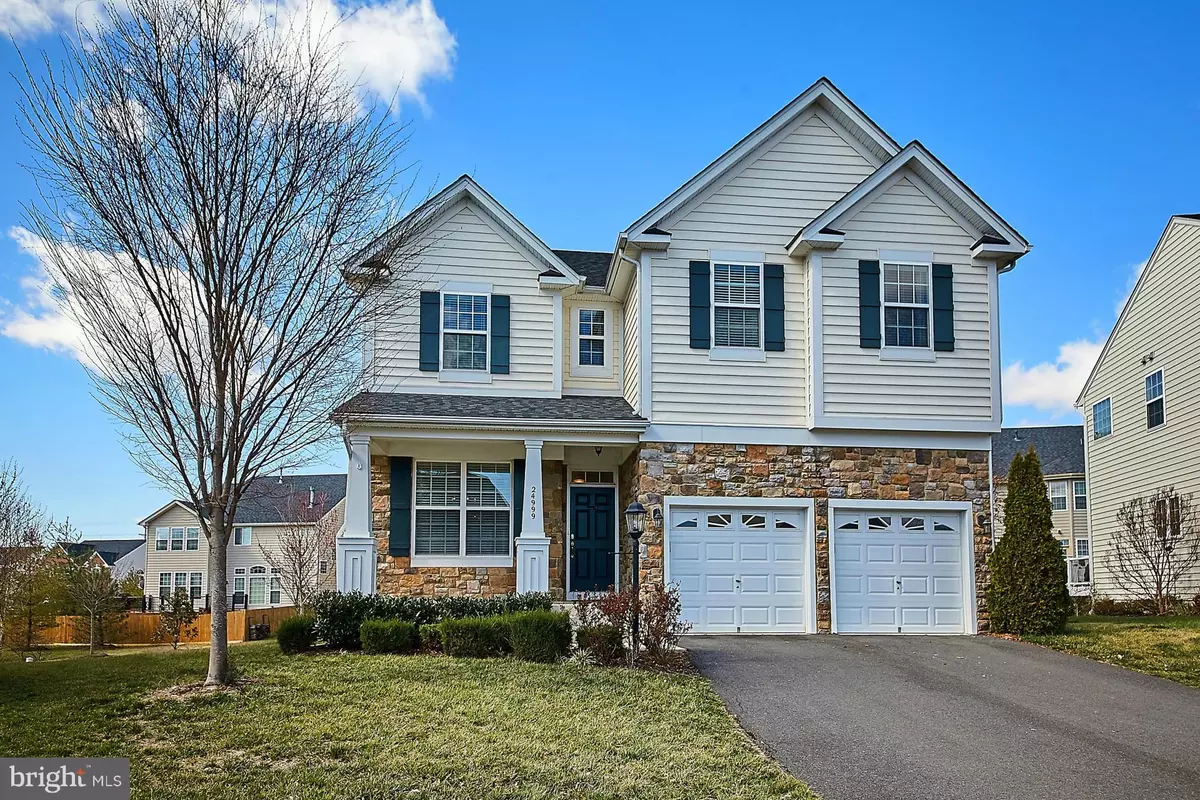 Chantilly, VA 20152,24999 WHITE FIR CT