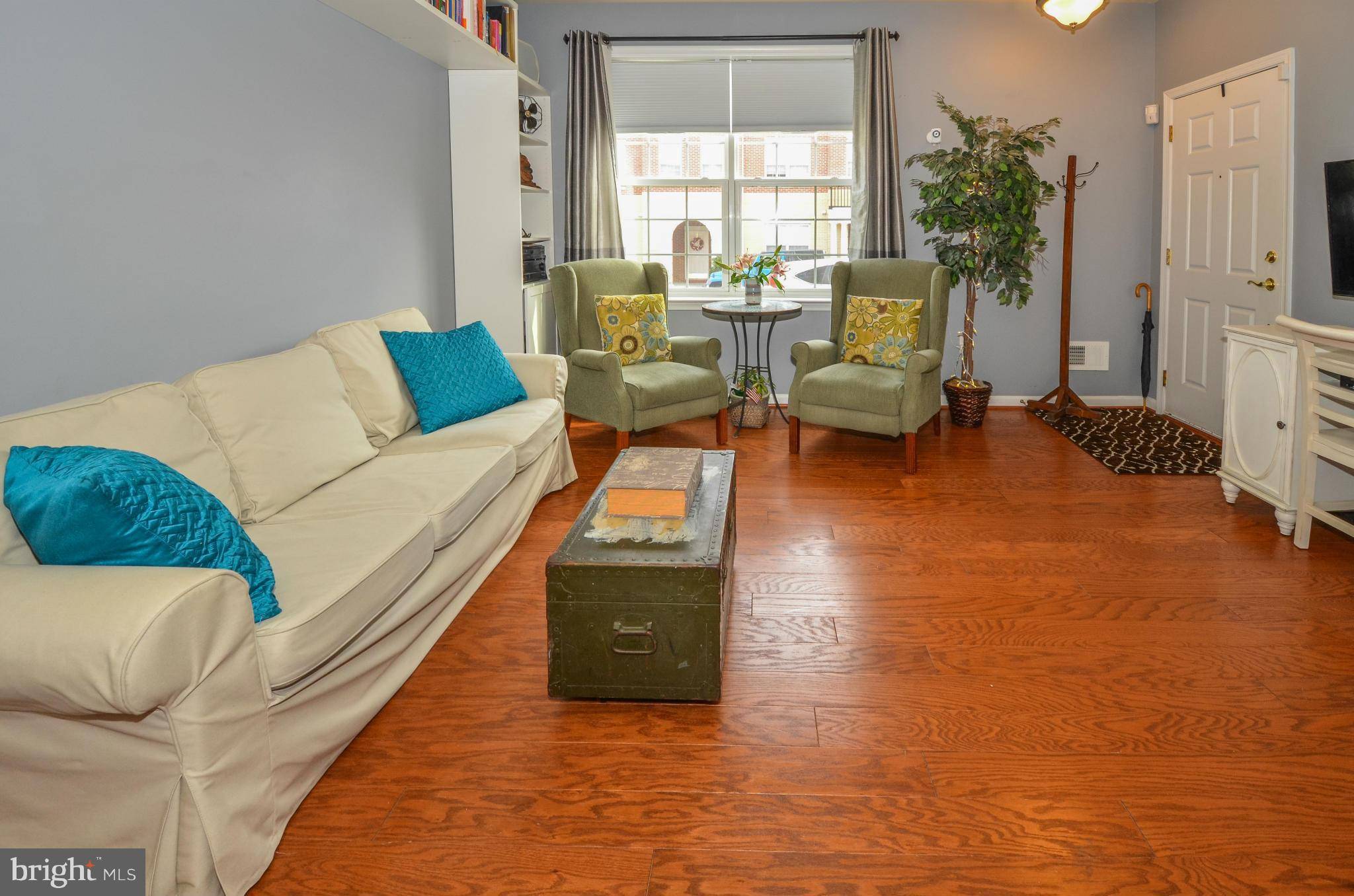 Ashburn, VA 20148,42592 HOLLYHOCK TER