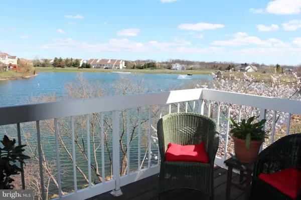 Ashburn, VA 20147,20571 SNOWSHOE SQ #302