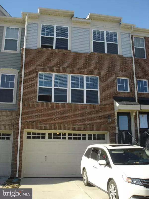 Chantilly, VA 20152,43458 HOPESTONE TER