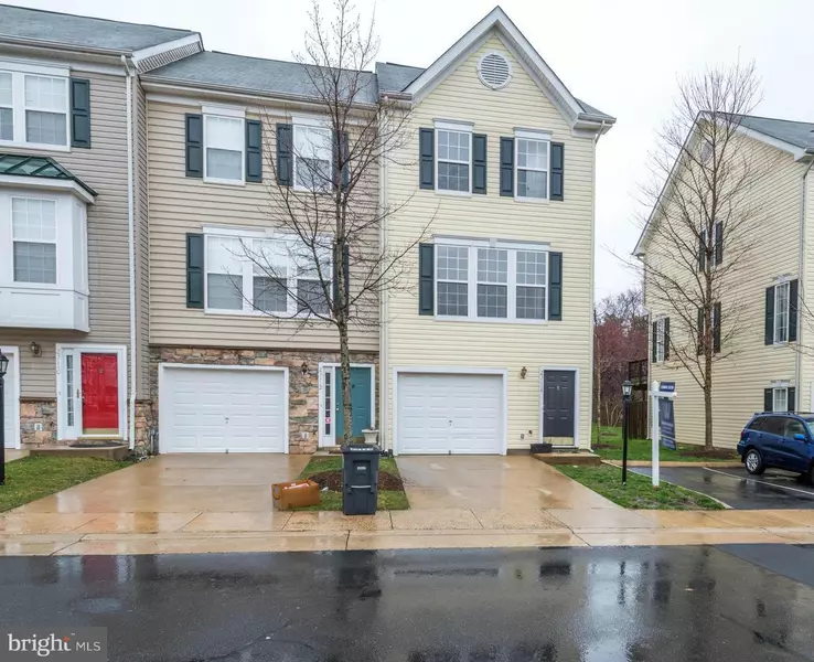 23114 BLACKTHORN SQ, Sterling, VA 20166