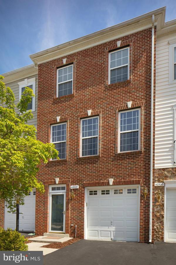 42535 MAGELLAN SQ, Ashburn, VA 20148