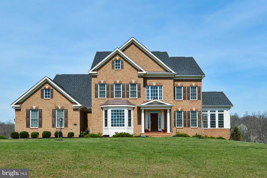 15939 WATERFORD CREEK CIR, Hamilton, VA 20158