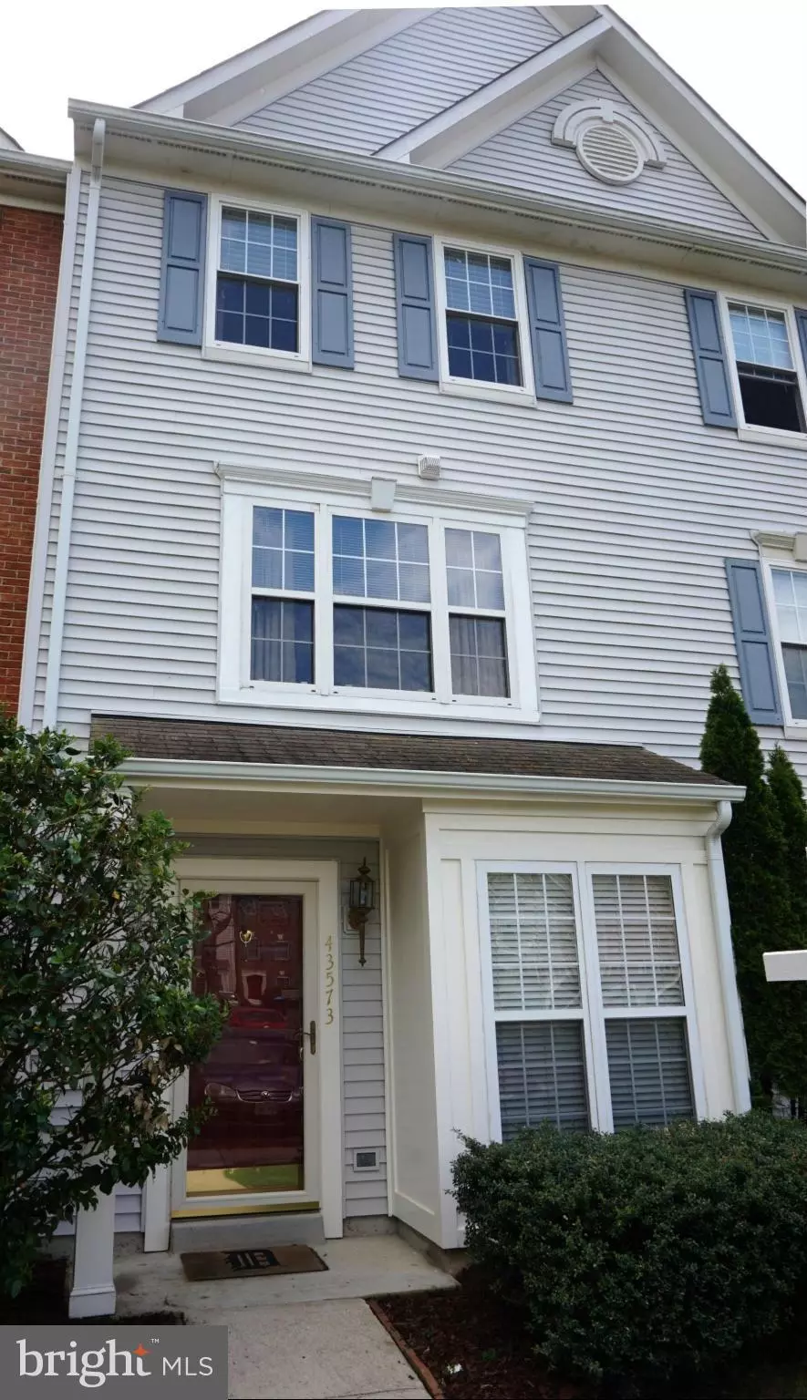 Chantilly, VA 20152,43573 KIPLINGTON SQ