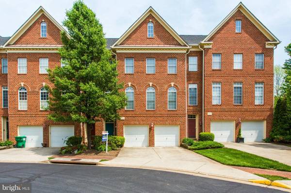 20374 FALLSWAY TER, Potomac Falls, VA 20165