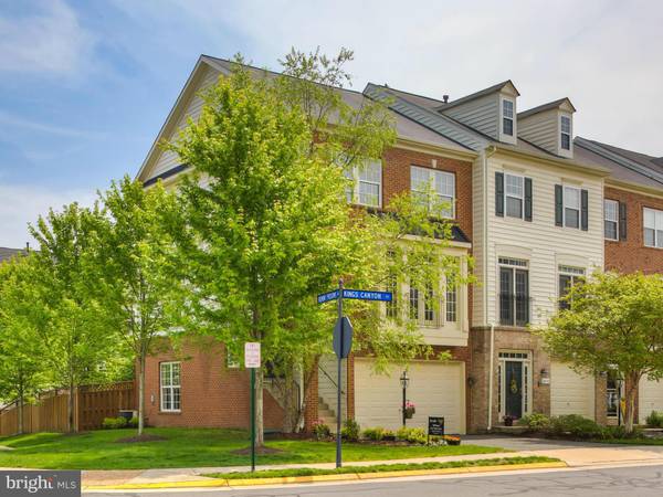 24688 KINGS CANYON SQ, Aldie, VA 20105