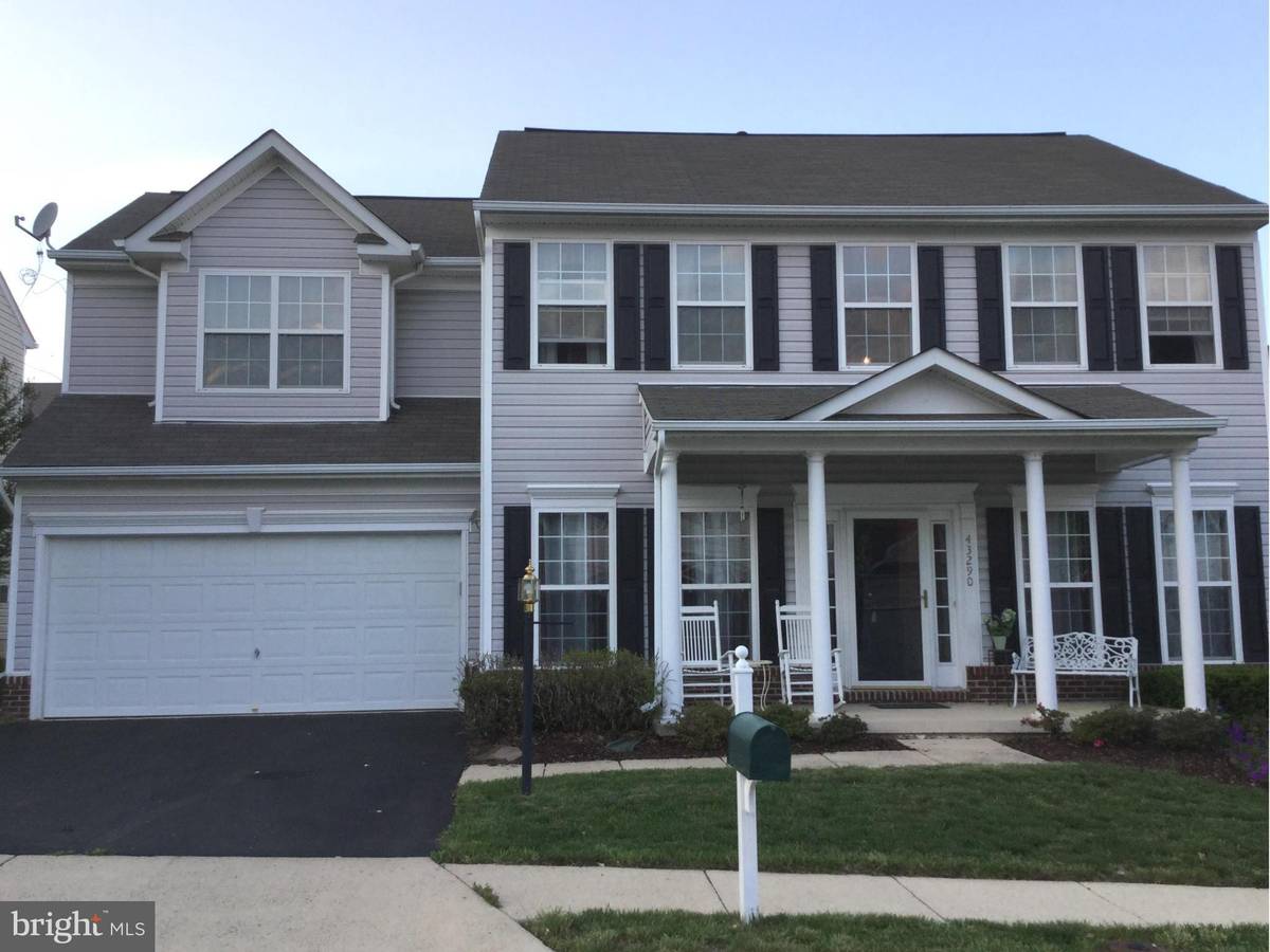 Ashburn, VA 20147,43290 ARDMORE ST