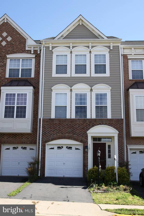 572 EDMONTON TER NE, Leesburg, VA 20176