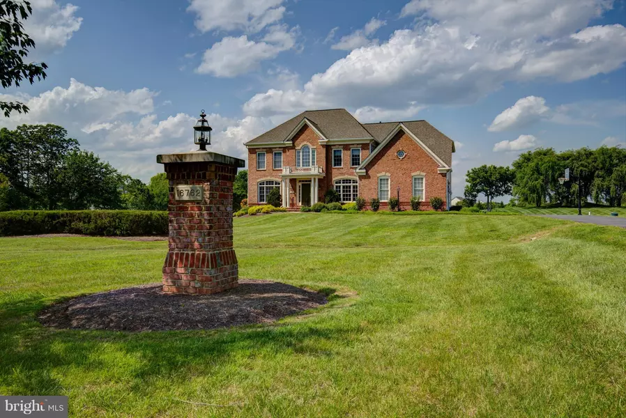 16762 CHESTNUT OVERLOOK DR, Purcellville, VA 20132