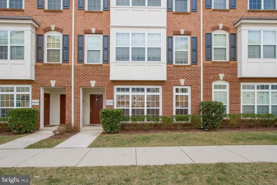 42527 HIGHGATE TER, Ashburn, VA 20148