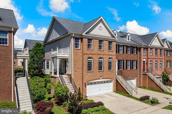 25875 KIRKWOOD SQ, Chantilly, VA 20152