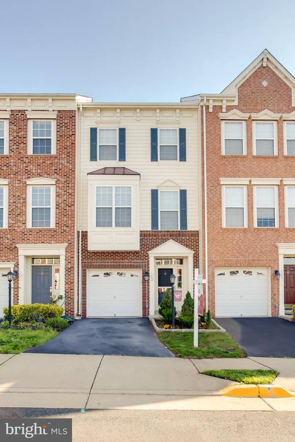 562 EDMONTON TER NE, Leesburg, VA 20176