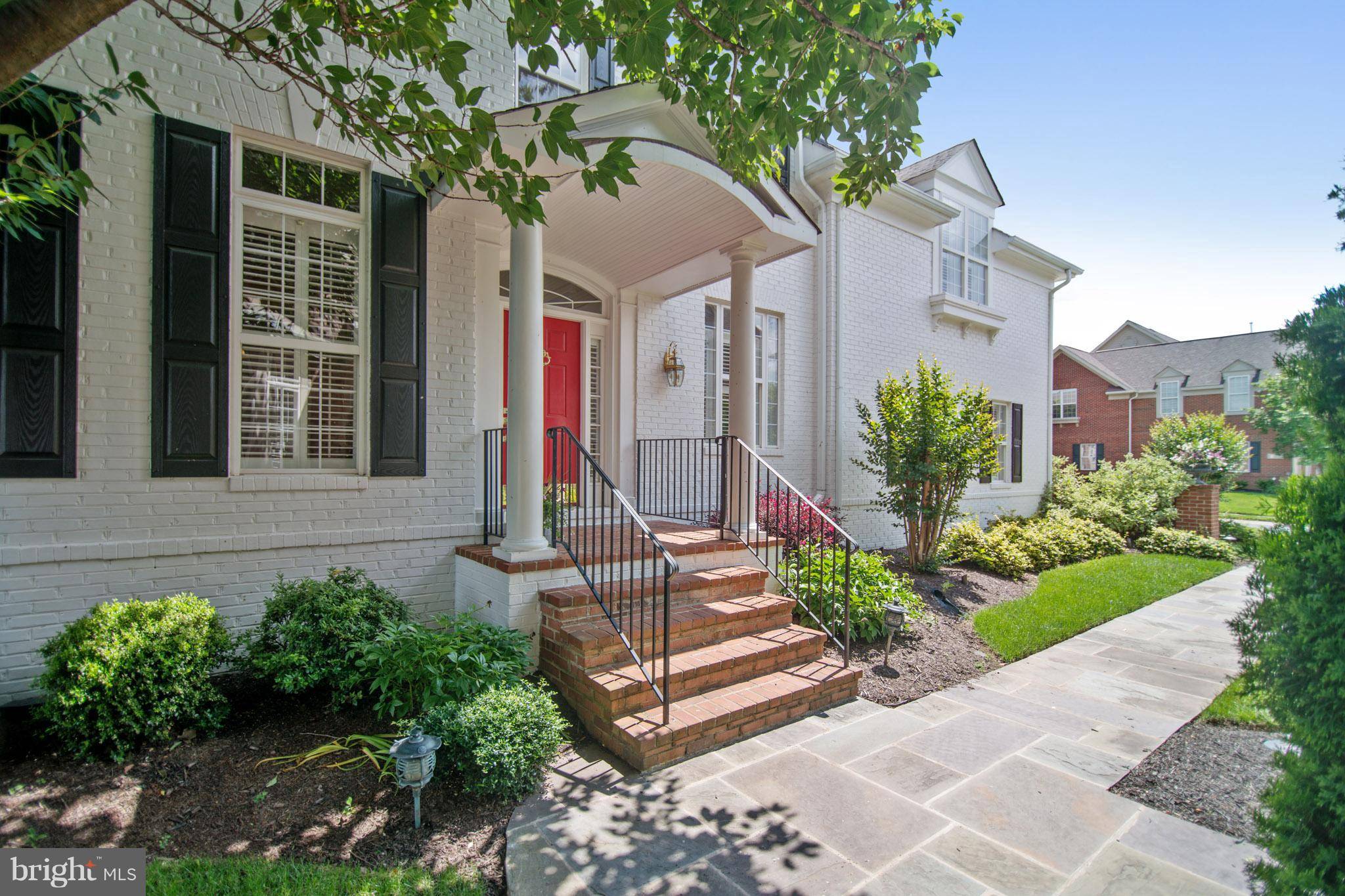 18432 LANIER ISLAND SQ, Leesburg, VA 20176