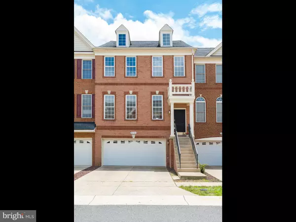 Chantilly, VA 20152,42761 LOCKLEAR TER