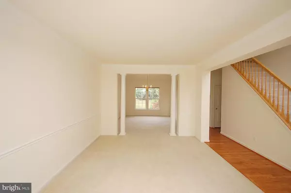 South Riding, VA 20152,26147 MURREY DR