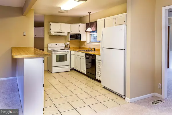 Sterling, VA 20164,804 CYPRESS CT
