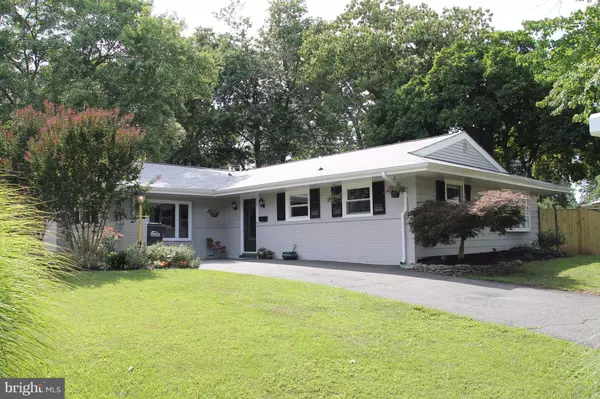1033 IRONWOOD RD, Sterling, VA 20164