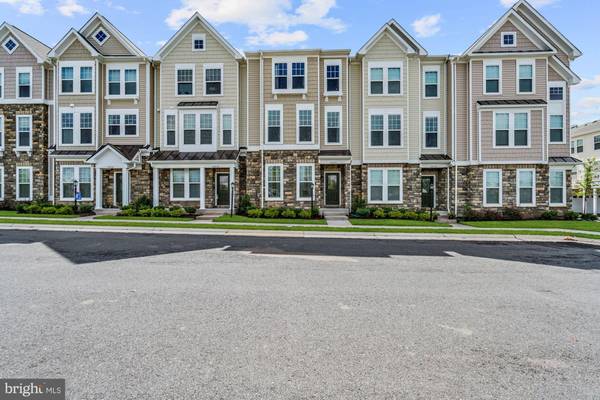 42428 BENFOLD SQ, Ashburn, VA 20148