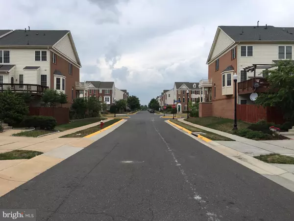 Chantilly, VA 20152,25194 BALD EAGLE TER