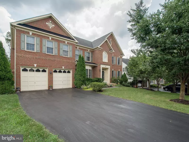 42447 BELMONT GLEN PL, Ashburn, VA 20148