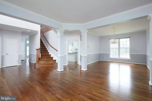 Chantilly, VA 20152,43569 BESSEMER LN