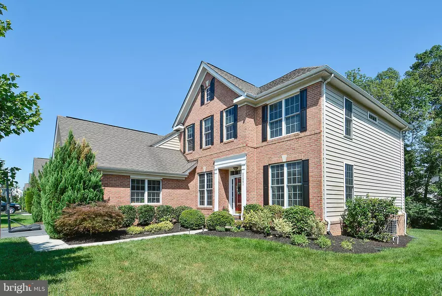 42851 CONQUEST CIR, Ashburn, VA 20148