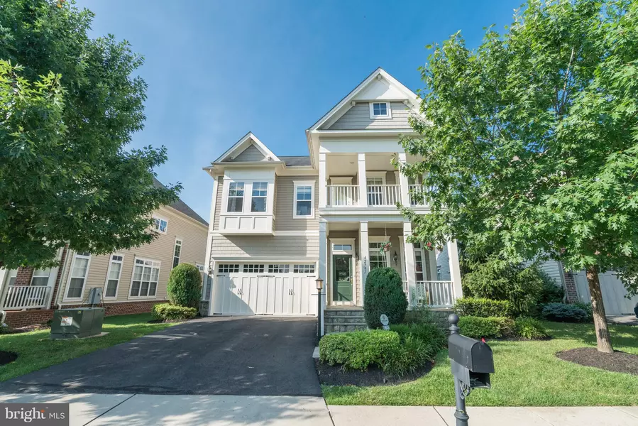 42791 CHATELAIN CIR, Ashburn, VA 20148