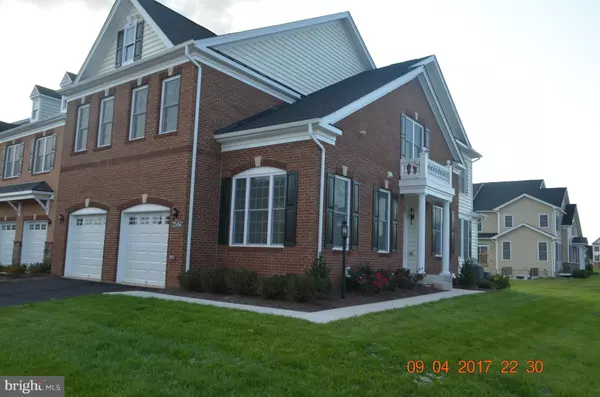 Ashburn, VA 20148,23454 LONGOLLEN WOODS TER