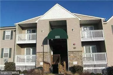 100 WILD OAK LN #302, Stafford, VA 22554